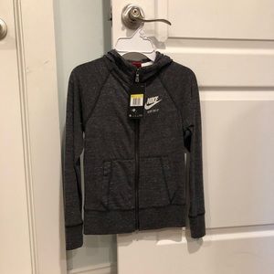 Nike Shirts & Tops - Brand New Nike Girls Size Small 7/8 Zip Up Hoodie Nike Shirts & Tops - Brand New Nike Girls Size Small 7/8 Zip Up Hoodie
